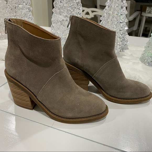 Steve Madden Shrines Booties Block Heel Sz 6 Suede Leather Western gray brown - Picture 4 of 10